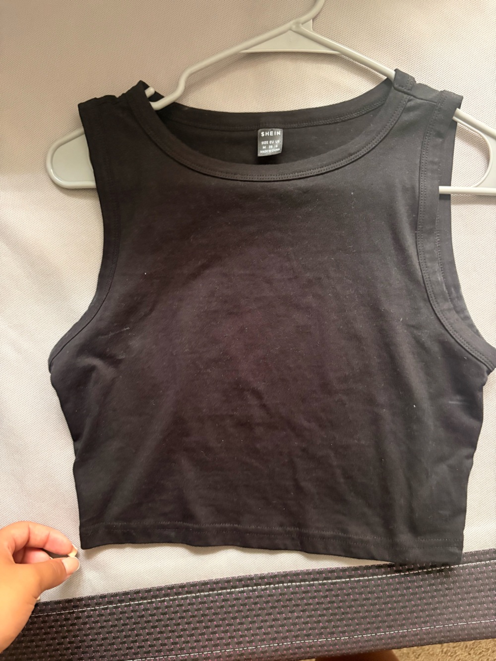 SHEIN Black Cropped Racer Tank